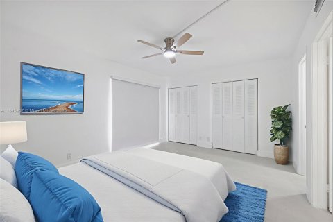Condominio en venta en Pembroke Pines, Florida, 1 dormitorio, 75.34 m2 № 1935728 - foto 16