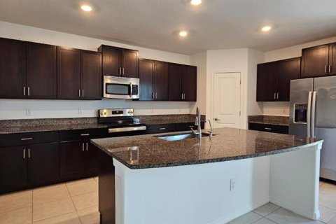 Casa en venta en Riverview, Florida, 5 dormitorios, 205.96 m2 № 2126816 - foto 6