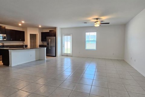 Casa en venta en Riverview, Florida, 5 dormitorios, 205.96 m2 № 2126816 - foto 9