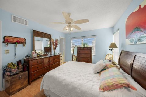 Copropriété à vendre à Sarasota, Floride: 2 chambres, 84.45 m2 № 2115115 - photo 21