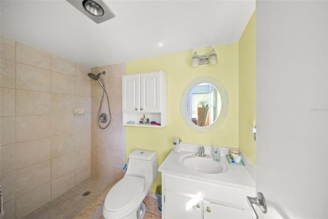 Copropriété à vendre à Sarasota, Floride: 2 chambres, 84.45 m2 № 2115115 - photo 23