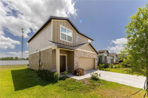 Casa en alquiler en Groveland, Florida, 3 dormitorios, 155.7 m2 № 2283420 - foto 3