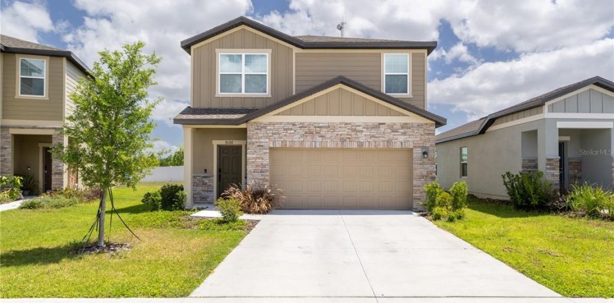 Casa en Groveland, Florida 3 dormitorios, 155.7 m2 № 2283420
