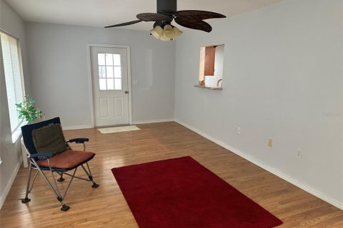Villa ou maison à louer à Summerfield, Floride: 2 chambres, 175.03 m2 № 1675191 - photo 7