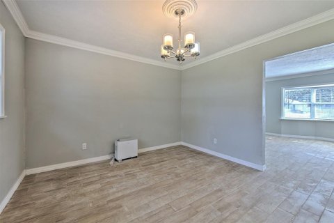 Casa en alquiler en Tampa, Florida, 4 dormitorios, 269.23 m2 № 2102330 - foto 16