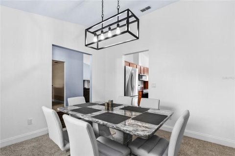 House in Edgewater, Florida 3 bedrooms, 191.56 sq.m. № 1598029 - photo 17