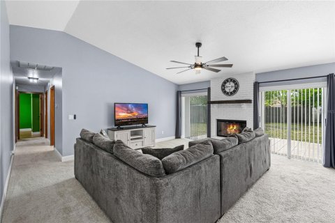 House in Edgewater, Florida 3 bedrooms, 191.56 sq.m. № 1598029 - photo 7