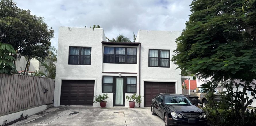 Villa ou maison à West Palm Beach, Floride 2 chambres, 91.04 m2 № 2432277