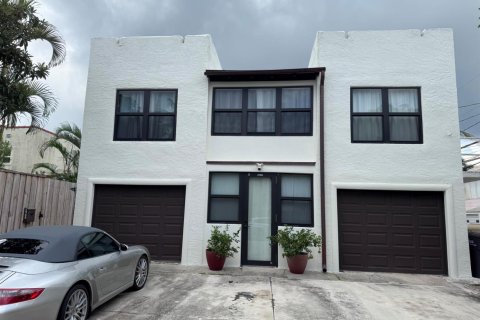 Villa ou maison à louer à West Palm Beach, Floride: 2 chambres, 91.04 m2 № 2432277 - photo 20
