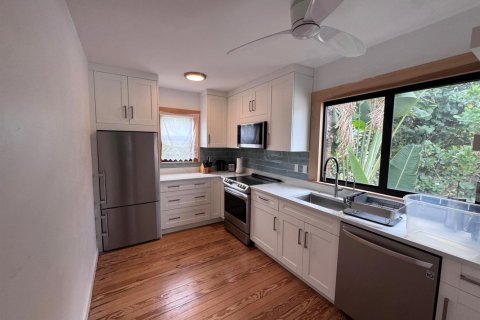 Villa ou maison à louer à West Palm Beach, Floride: 2 chambres, 91.04 m2 № 2432277 - photo 7