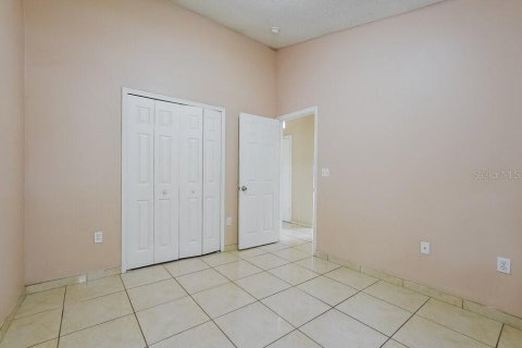Casa en alquiler en Orlando, Florida, 4 dormitorios, 167.41 m2 № 2100124 - foto 14
