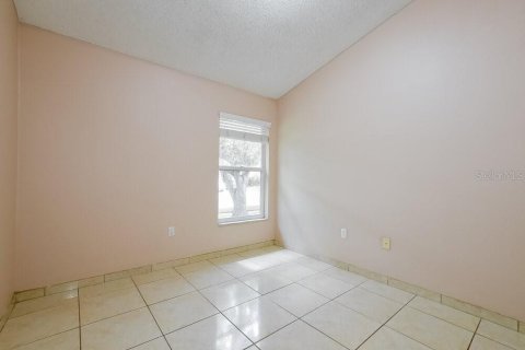 Casa en alquiler en Orlando, Florida, 4 dormitorios, 167.41 m2 № 2100124 - foto 13