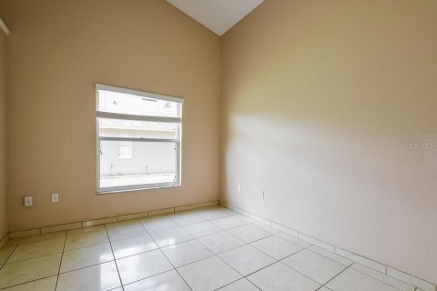Casa en alquiler en Orlando, Florida, 4 dormitorios, 167.41 m2 № 2100124 - foto 10