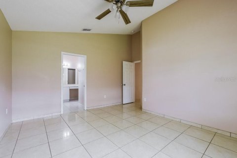 Casa en alquiler en Orlando, Florida, 4 dormitorios, 167.41 m2 № 2100124 - foto 8