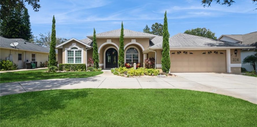 House in DeBary, Florida 4 bedrooms, 238.76 sq.m. № 1856743