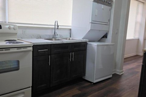 Appartement à louer à Fort Lauderdale, Floride: 2 chambres, 119.57 m2 № 2390269 - photo 8