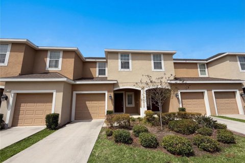 Adosado en Riverview, Florida 3 dormitorios, 130.06 m2 № 2116106