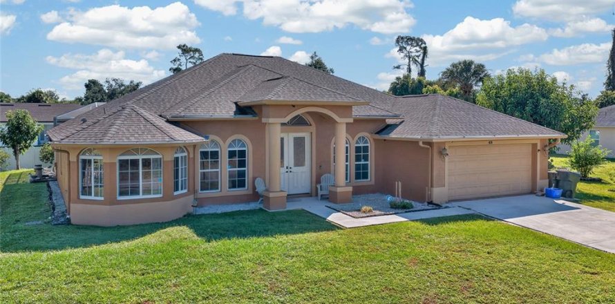 Villa ou maison à North Port, Floride 3 chambres, 214.14 m2 № 2420136
