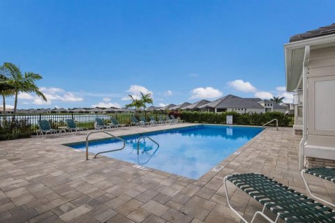 House in Bradenton, Florida 2 bedrooms, 151.34 sq.m. № 2232313 - photo 28