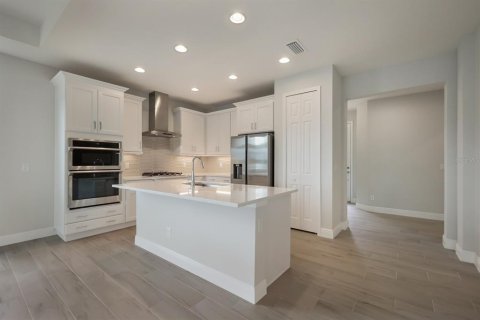 House in Bradenton, Florida 2 bedrooms, 151.34 sq.m. № 2232313 - photo 6