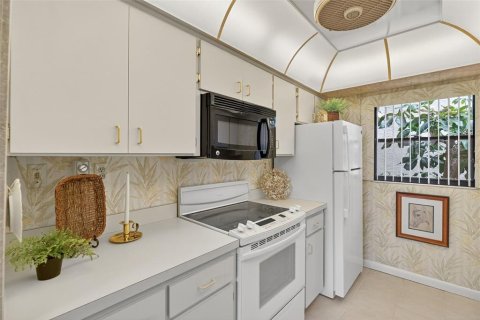 Купить кондоминиум в Клируотер, Флорида 3 комнаты, 124.95м2, № 1835538 - фото 11