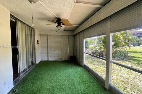 Купить кондоминиум в Майами, Флорида 1 спальня, 54.63м2, № 1983147 - фото 6