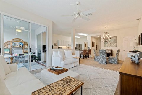 Touwnhouse à vendre à Clearwater, Floride: 3 chambres, 168.99 m2 № 2418445 - photo 4