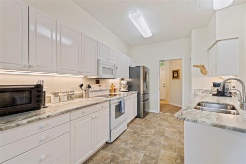 Touwnhouse à vendre à Clearwater, Floride: 3 chambres, 168.99 m2 № 2418445 - photo 9