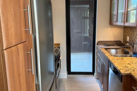 Condominio en alquiler en Sarasota, Florida, 1 dormitorio, 60.94 m2 № 1550094 - foto 9