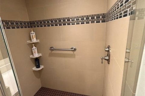 Condominio en alquiler en Sarasota, Florida, 1 dormitorio, 60.94 m2 № 1550094 - foto 17