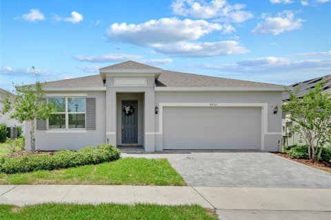 House in Mascotte, Florida 4 bedrooms, 177.26 sq.m. № 1795391 - photo 1