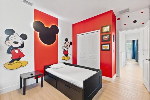 Casa en venta en Kissimmee, Florida, 6 dormitorios, 320.61 m2 № 2195531 - foto 25