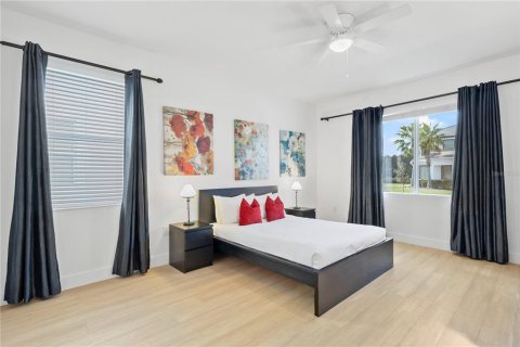 Casa en venta en Kissimmee, Florida, 6 dormitorios, 320.61 m2 № 2195531 - foto 13