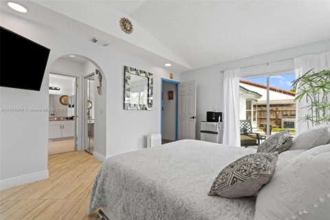 Villa ou maison à vendre à Miami, Floride: 3 chambres, 167.5 m2 № 1924372 - photo 24