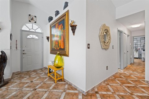 Villa ou maison à vendre à Miami, Floride: 3 chambres, 167.5 m2 № 1924372 - photo 30