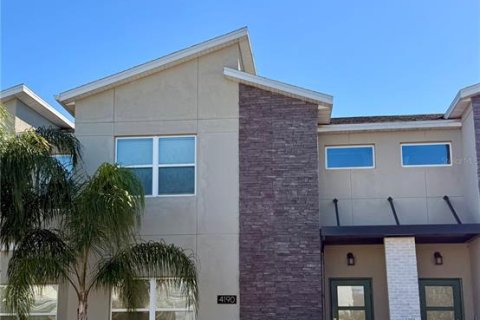 Adosado en venta en Kissimmee, Florida, 4 dormitorios, 177.81 m2 № 2108379 - foto 20