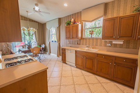 Casa en venta en Port St. Lucie, Florida, 2 dormitorios, 162.95 m2 № 2078291 - foto 7