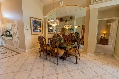Casa en venta en Port St. Lucie, Florida, 2 dormitorios, 162.95 m2 № 2078291 - foto 4