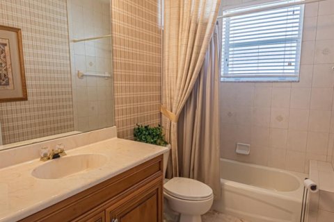 Casa en venta en Port St. Lucie, Florida, 2 dormitorios, 162.95 m2 № 2078291 - foto 16