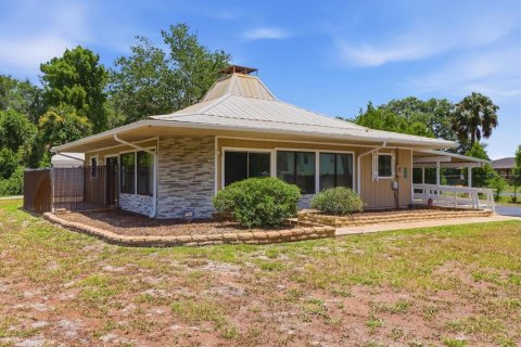 Casa en Hernando, Florida 2 dormitorios, 120.4 m2 № 2157009