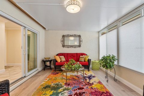 Villa ou maison à vendre à Winter Springs, Floride: 2 chambres, 131.92 m2 № 1870167 - photo 25