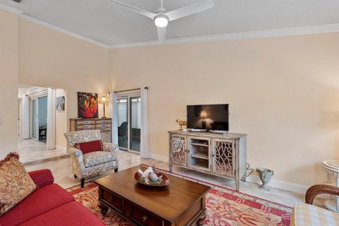 Villa ou maison à vendre à Winter Springs, Floride: 2 chambres, 131.92 m2 № 1870167 - photo 22