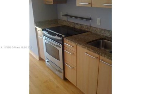 Снять в аренду кондоминиум в Майами-Бич, Флорида 1 спальня, 75.72м2, № 1928929 - фото 7