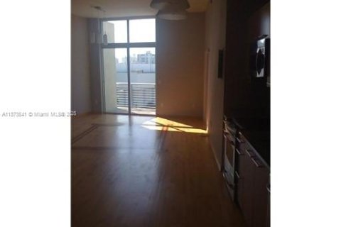 Снять в аренду кондоминиум в Майами-Бич, Флорида 1 спальня, 75.72м2, № 1928929 - фото 4