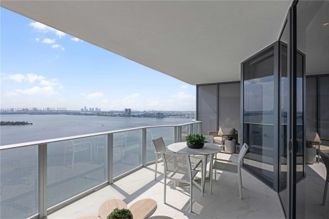 Купить кондоминиум в Майами, Флорида 2 спальни, 145.95м2, № 1898350 - фото 26