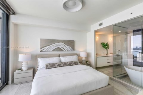 Купить кондоминиум в Майами, Флорида 2 спальни, 145.95м2, № 1898350 - фото 15