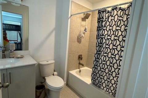 Touwnhouse à vendre à Orlando, Floride: 3 chambres, 201.32 m2 № 1584686 - photo 15