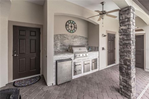 House in Jacksonville, Florida 4 bedrooms, 251.39 sq.m. № 1903105 - photo 8