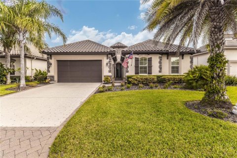 House in Jacksonville, Florida 4 bedrooms, 251.39 sq.m. № 1903105 - photo 1