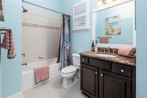 House in Jacksonville, Florida 4 bedrooms, 251.39 sq.m. № 1903105 - photo 17